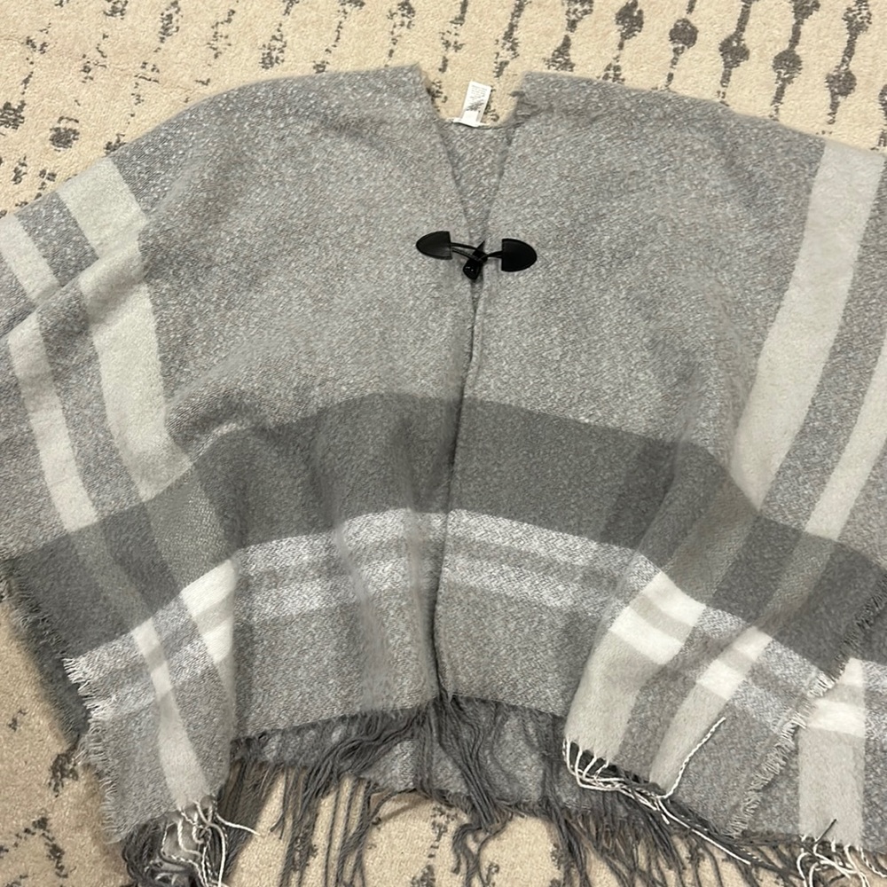 Maurice’s poncho vest
